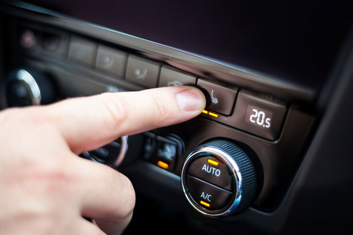 メカニカルスイッチの用途 自動車システム
