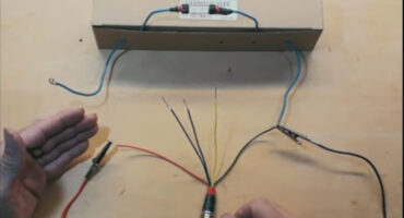 Connect the 12v Wires Connect the 12v Wires