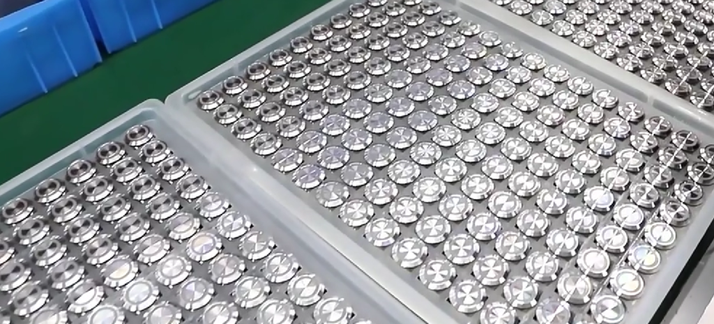 تخصيص وشراء مفاتيح بييزو لتلبية احتياجات مشروعك المحددة