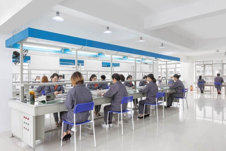 Where to Find Customized and Bulk DC Circuit Breakers for Residential Projects